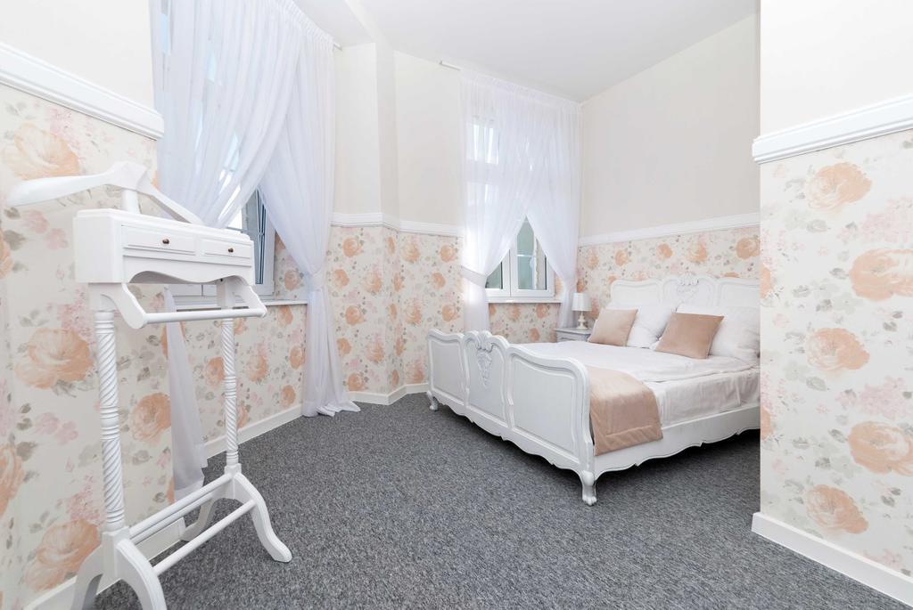 Premium - Bed & Breakfast Malbork Exterior foto